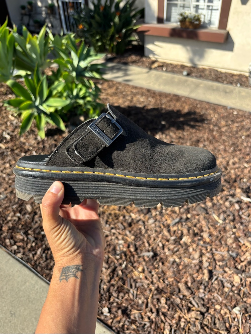 Clogs - Picture 8 of 12